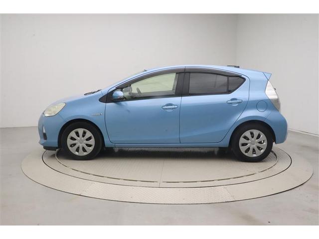 アクア Ｓ　スマートキープッシュスタート　キーレスエントリ　フルセグ地デジ　イモビ　ナビ＆ＴＶ　オートエアコン　デュアルエアバック　ＥＳＣ　Ｂカメラ　パワーウィンドウ　ＡＵＸ端子　ＳＲＳ　パワーステアリング（3枚目）