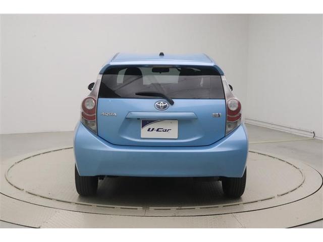 アクア Ｓ　スマートキープッシュスタート　キーレスエントリ　フルセグ地デジ　イモビ　ナビ＆ＴＶ　オートエアコン　デュアルエアバック　ＥＳＣ　Ｂカメラ　パワーウィンドウ　ＡＵＸ端子　ＳＲＳ　パワーステアリング（5枚目）