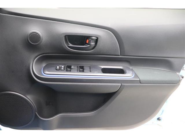 アクア Ｓ　スマートキープッシュスタート　キーレスエントリ　フルセグ地デジ　イモビ　ナビ＆ＴＶ　オートエアコン　デュアルエアバック　ＥＳＣ　Ｂカメラ　パワーウィンドウ　ＡＵＸ端子　ＳＲＳ　パワーステアリング（19枚目）