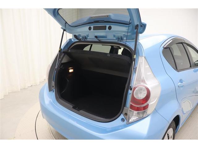 アクア Ｓ　スマートキープッシュスタート　キーレスエントリ　フルセグ地デジ　イモビ　ナビ＆ＴＶ　オートエアコン　デュアルエアバック　ＥＳＣ　Ｂカメラ　パワーウィンドウ　ＡＵＸ端子　ＳＲＳ　パワーステアリング（27枚目）