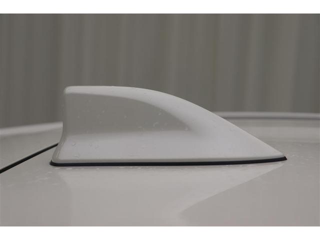 ヤリスクロス ハイブリッドＺ　インテリジェントキー　アルミホイル　ＬＥＤライト　１オ－ナ－　リアカメラ　クルーズコントロール　整備記録簿　横滑り防止システム　ナビＴＶ　メモリーナビゲーション　電動シ－ト　パワステ　オートエアコン（7枚目）