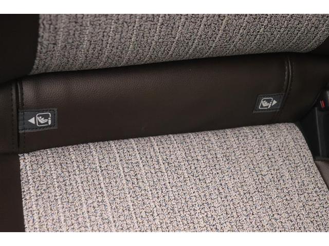 ヤリスクロス ハイブリッドＺ　インテリジェントキー　アルミホイル　ＬＥＤライト　１オ－ナ－　リアカメラ　クルーズコントロール　整備記録簿　横滑り防止システム　ナビＴＶ　メモリーナビゲーション　電動シ－ト　パワステ　オートエアコン（30枚目）