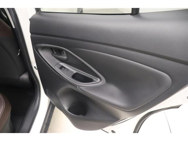 ヤリスクロス ハイブリッドＺ　インテリジェントキー　アルミホイル　ＬＥＤライト　１オ－ナ－　リアカメラ　クルーズコントロール　整備記録簿　横滑り防止システム　ナビＴＶ　メモリーナビゲーション　電動シ－ト　パワステ　オートエアコン（31枚目）