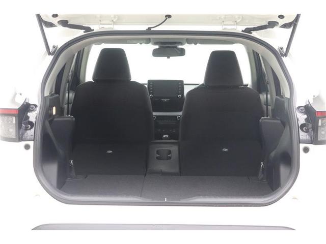 ヤリスクロス ハイブリッドＺ　インテリジェントキー　アルミホイル　ＬＥＤライト　１オ－ナ－　リアカメラ　クルーズコントロール　整備記録簿　横滑り防止システム　ナビＴＶ　メモリーナビゲーション　電動シ－ト　パワステ　オートエアコン（36枚目）