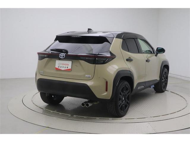 ヤリスクロス ハイブリッドＺ　スマートキ　衝突軽減ブレーキ　リヤカメラ　点検記録簿　ＬＥＤヘッドライ　ＥＳＣ　クルーズＣ　パワーステアリング　アルミホイール　ＥＴＣ車載器　運転席パワーシート　イモビ　キーフリー　フルオートエアコン（4枚目）