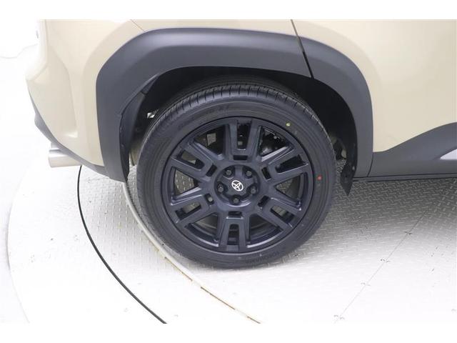 ヤリスクロス ハイブリッドＺ　スマートキ　衝突軽減ブレーキ　リヤカメラ　点検記録簿　ＬＥＤヘッドライ　ＥＳＣ　クルーズＣ　パワーステアリング　アルミホイール　ＥＴＣ車載器　運転席パワーシート　イモビ　キーフリー　フルオートエアコン（9枚目）