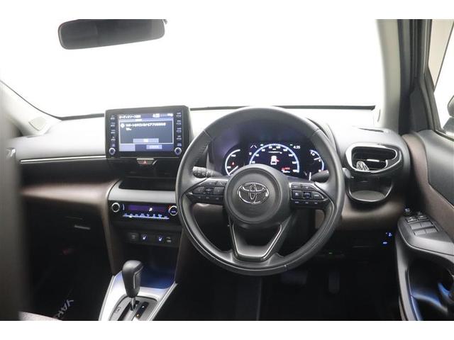 ヤリスクロス ハイブリッドＺ　スマートキ　衝突軽減ブレーキ　リヤカメラ　点検記録簿　ＬＥＤヘッドライ　ＥＳＣ　クルーズＣ　パワーステアリング　アルミホイール　ＥＴＣ車載器　運転席パワーシート　イモビ　キーフリー　フルオートエアコン（10枚目）