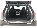 後部座席を倒すことでより多くの荷物を積むことが出来ます♪