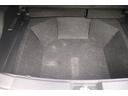 ラゲージスペースには床下収納も備わっています！洗車グッズ等を入れておく収納スペースとして便利に使えます♪