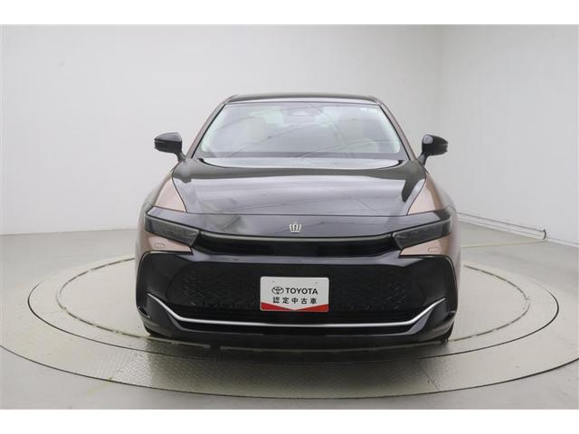 クラウンクロスオーバー Gアドバンスド・レザーパッケージ TSS レザー フルセグTV パワーシート LEDヘッドライト クルーズコントロール Bカメラ オートエアコン アルミホイル ワンオーナー ETC付 横滑り防止装置 4WD TV 盗難防止装置 ABS(2枚目)