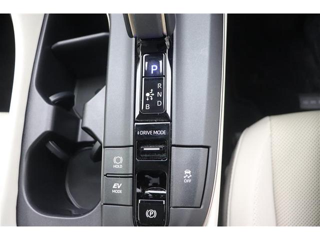 クラウンクロスオーバー Gアドバンスド・レザーパッケージ TSS レザー フルセグTV パワーシート LEDヘッドライト クルーズコントロール Bカメラ オートエアコン アルミホイル ワンオーナー ETC付 横滑り防止装置 4WD TV 盗難防止装置 ABS(22枚目)