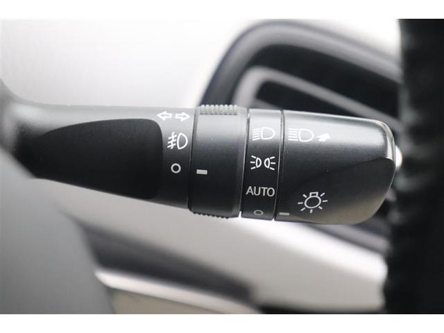 プリウス Ｓ　ＤＶＤ視聴可能　ＬＥＤヘット　地デジテレビ　盗難防止システム　スマキー　ＡＣ　ナビ＆ＴＶ　横滑り防止システム　バックガイドモニター　ＥＴＣ車載器　アルミホイール　運転席パワーウィンドウ　整備点検記録簿（15枚目）