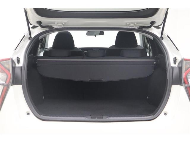 プリウス Ｓ　ＤＶＤ視聴可能　ＬＥＤヘット　地デジテレビ　盗難防止システム　スマキー　ＡＣ　ナビ＆ＴＶ　横滑り防止システム　バックガイドモニター　ＥＴＣ車載器　アルミホイール　運転席パワーウィンドウ　整備点検記録簿（25枚目）