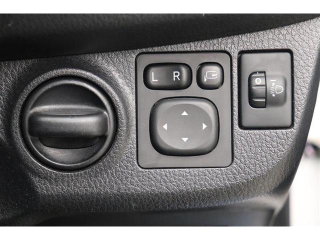 ヴィッツ ハイブリッドＦ　横滑り防止機能　盗難防止装置　ドライブレコーダー　キーレス　パワーステアリング　エアコン　パワーウィンドウ　ＡＢＳ　デュアルエアバッグ　エアバッグ　踏み間違い防止（18枚目）