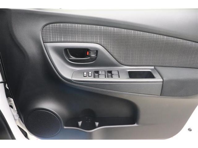 ヴィッツ ハイブリッドＦ　横滑り防止機能　盗難防止装置　ドライブレコーダー　キーレス　パワーステアリング　エアコン　パワーウィンドウ　ＡＢＳ　デュアルエアバッグ　エアバッグ　踏み間違い防止（22枚目）