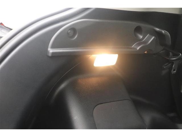 ヴィッツ ハイブリッドＦ　横滑り防止機能　盗難防止装置　ドライブレコーダー　キーレス　パワーステアリング　エアコン　パワーウィンドウ　ＡＢＳ　デュアルエアバッグ　エアバッグ　踏み間違い防止（38枚目）