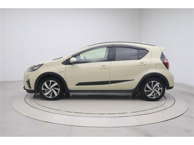 アクア クロスオーバー　メディアプレイヤー接続　Ｂカメラ　地デジ　イモビライザー　ナビＴＶ　エアコン　ＬＥＤ　ＥＳＣ　記録簿　ドライブレコーダー　アルミホイール　キーフリー　ＤＶＤ再生可　ＥＴＣ　パワーステアリング　ＡＢＳ（3枚目）