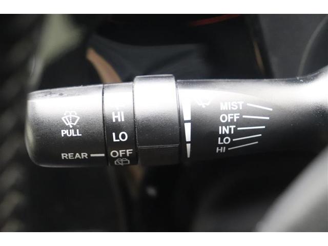 アクア クロスオーバー　メディアプレイヤー接続　Ｂカメラ　地デジ　イモビライザー　ナビＴＶ　エアコン　ＬＥＤ　ＥＳＣ　記録簿　ドライブレコーダー　アルミホイール　キーフリー　ＤＶＤ再生可　ＥＴＣ　パワーステアリング　ＡＢＳ（17枚目）