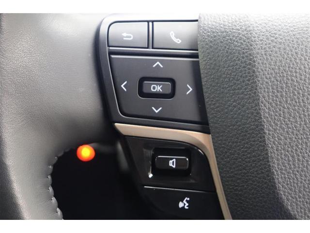 クラウンクロスオーバー Gアドバンスド・レザーパッケージ TSS レザー パワーシート LEDヘッドライト クルーズコントロール Bカメラ オートエアコン アルミホイル ワンオーナー ETC付 横滑り防止装置 4WD 盗難防止装置 エアバッグ ABS AUX(14枚目)