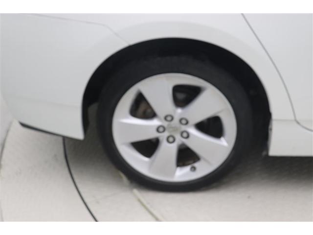 プリウス Sツーリングセレクション スマキ- Bカメ 整備記録簿 サイドエアバッグ アルミ装備 イモビライザー 1セグ メモリ-ナビ キーレス Wエアバック LEDランプ 横滑り防止機能 パワステ エアB ミュージックプレイヤー接続可(7枚目)