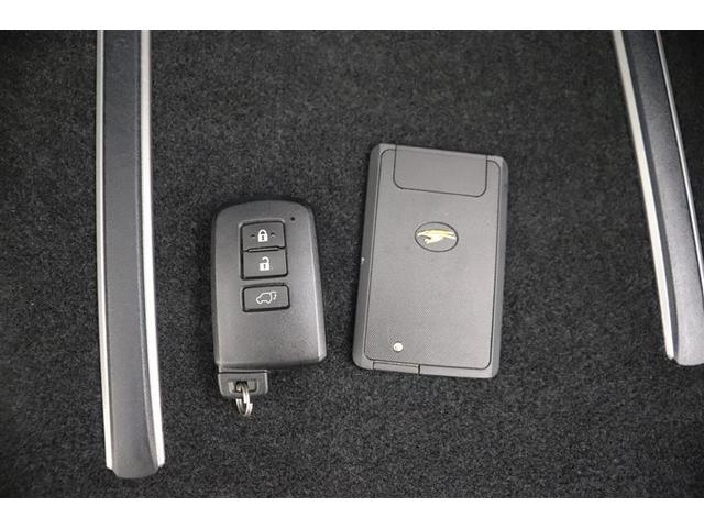 ハリアー プログレス 衝突軽減ブレーキ 横滑り防止機能 オートクルーズコントロール 地デジTV ETC車載器 バックカメラ LEDヘッドランプ ミュージックプレイヤー接続可 DVD再生 盗難防止装置 ABS エアバッグ(40枚目)