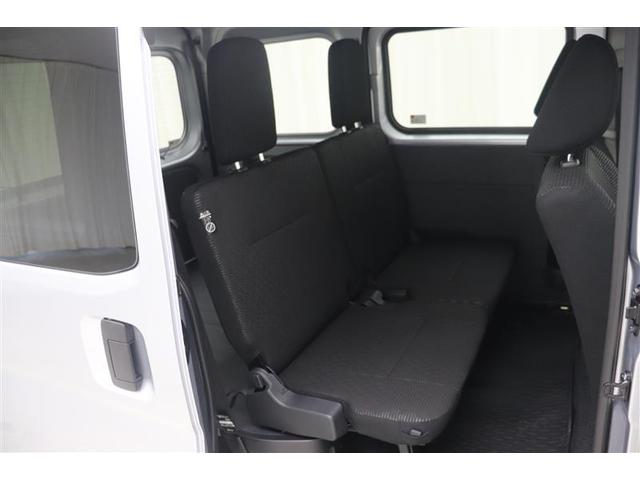 ハイゼットカーゴ クルーズ　衝突軽減システム　アイドリングＳＴＯＰ　ＥＳＣ　スマートキー　パワーウィンドウ　ＡＢＳ　盗難防止システム　キーフリーシステム　エアコン　運転席エアバッグ　パワーステアリング　ＷエアＢ（22枚目）