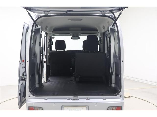 ハイゼットカーゴ クルーズ　衝突軽減システム　アイドリングＳＴＯＰ　ＥＳＣ　スマートキー　パワーウィンドウ　ＡＢＳ　盗難防止システム　キーフリーシステム　エアコン　運転席エアバッグ　パワーステアリング　ＷエアＢ（27枚目）