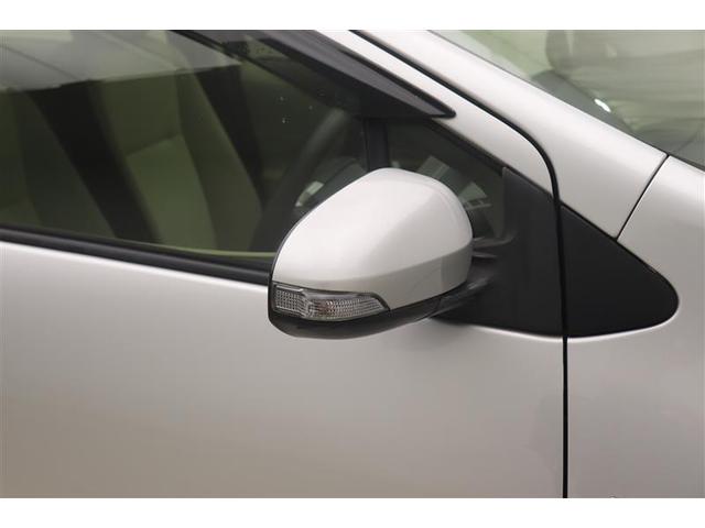 アクア Ｓ　スマートキープッシュスタート　キーレスエントリ　イモビ　ナビ＆ＴＶ　オートエアコン　デュアルエアバック　ＥＳＣ　Ｂカメラ　パワーウィンドウ　ＡＵＸ端子　ＥＴＣ　ＳＲＳ　ワンセグＴＶ　パワーステアリング（6枚目）