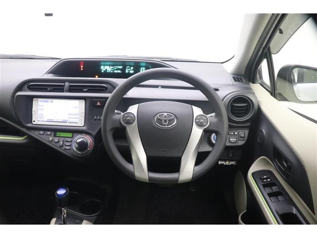 アクア Ｓ　スマートキープッシュスタート　キーレスエントリ　イモビ　ナビ＆ＴＶ　オートエアコン　デュアルエアバック　ＥＳＣ　Ｂカメラ　パワーウィンドウ　ＡＵＸ端子　ＥＴＣ　ＳＲＳ　ワンセグＴＶ　パワーステアリング（8枚目）