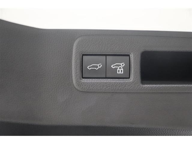 �y�p���[�o�b�N�h�A�X�C�b�`�z�����ʒu�܂ŊJ���d�����h�A���{�^�������ŕ߂�������������ł���X�C�b�`�ŕ��鎖���o����̂ŁA�ו��������Ă��Ă����삪�y�`���ŕ֗���