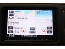 RS・ホンダセンシング 盗難防止 バックモニター サイドエアバック スマ-トキ- アルミ LEDライト 地デジTV フルオートエアコン DVD 横滑り防止機能 パワーウインドウ ナビ&TV Wエアバッグ キーレス AUX(9枚目)