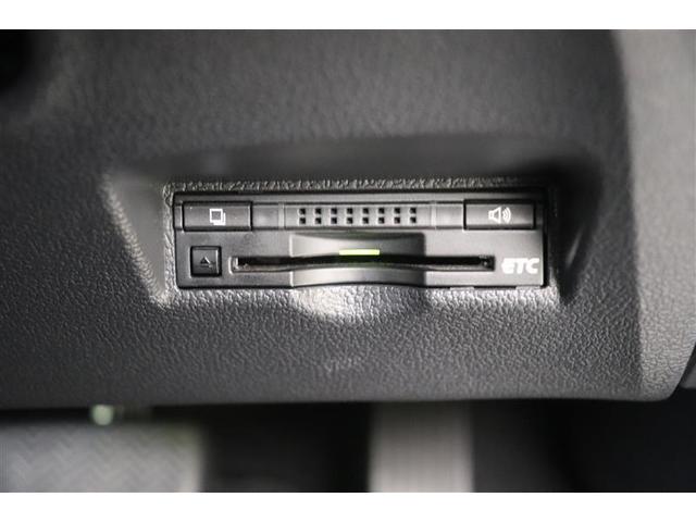 Ａ　運転席パワーシート　ワンオーナー車　ＤＶＤ　オ－トエアコン　エアロ　クルコン　バックモニタ－　メディアプレイヤー接続　盗難防止装置　スマートキー　アルミホイール　エアバッグ　ＥＴＣ　サイドエアバッグ(11枚目)