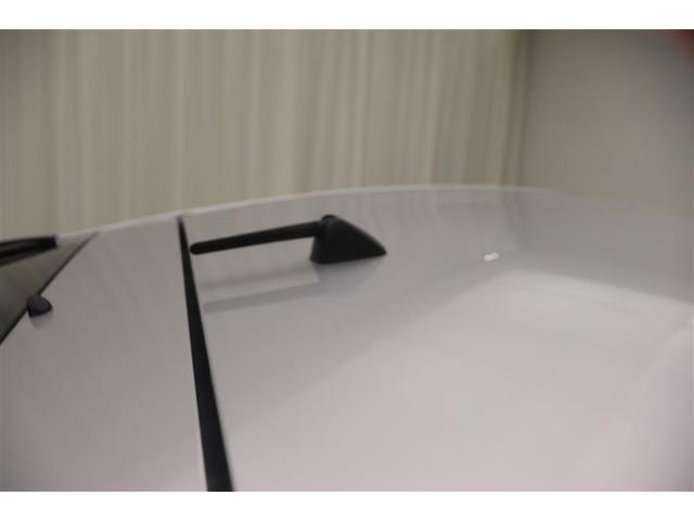 プリウス Ｇ　Ｒカメラ　スマ－トキ－　ＡＵＸ　パワーステアリング　エアバック　ナビ＆ＴＶ　電動パワーシート　サイドエアバック　ＡＡＣ　整備記録簿　クルコン　ＥＴＣ付　イモビライザー　ＡＷ　ＥＳＣ　キーフリーシステム（7枚目）