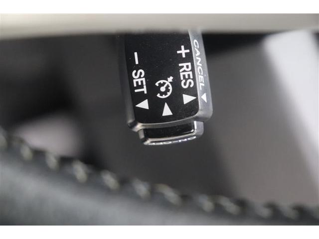 プリウス Ｇ　Ｒカメラ　スマ－トキ－　ＡＵＸ　パワーステアリング　エアバック　ナビ＆ＴＶ　電動パワーシート　サイドエアバック　ＡＡＣ　クルコン　ＥＴＣ付　イモビライザー　ＡＷ　ＥＳＣ　ワンセグ　キーフリーシステム（18枚目）