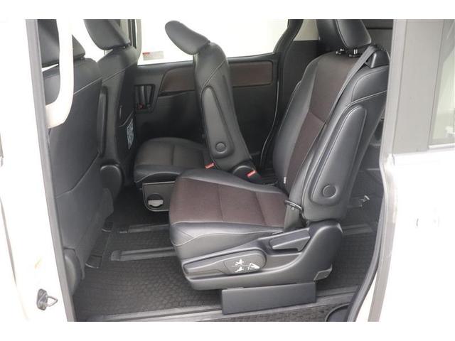 エスクァイア Ｇｉ　両側Ｐドア　ウォークスルー　スマートキーＰスタート　リアカメラ　ＡＵＸ　アイドリングＳＴＯＰ　ＥＴＣ車載器　オートエアコン　イモビライザー　オートクルーズコントロール　キーレス　ナビＴＶ　ＡＢＳ　３列（30枚目）