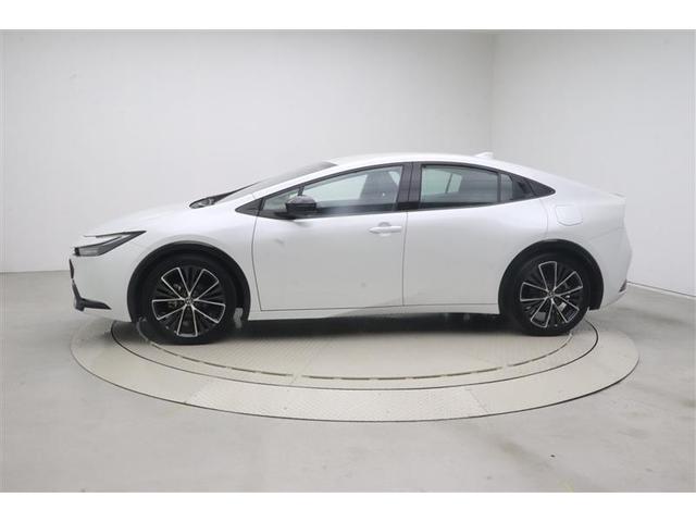 プリウス Ｚ　リアカメラ　プリクラッシュ　本革　試乗車　ＰＷシート　ＡＣ１００Ｖ電源　ＬＥＤランプ　オートクルーズ　アルミホイール　ＡＣ　運転席エアバッグ　横滑り防止装置　ＥＴＣ付　盗難防止システム　キーレス（3枚目）