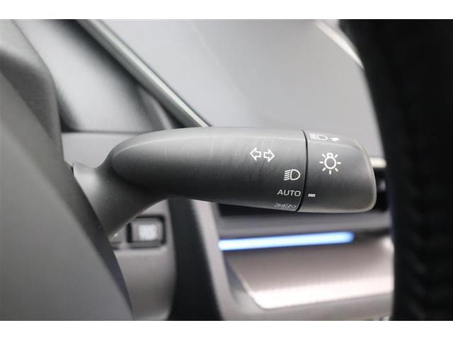 プリウス Ｚ　リアカメラ　プリクラッシュ　本革　試乗車　ＰＷシート　ＡＣ１００Ｖ電源　ＬＥＤランプ　オートクルーズ　アルミホイール　ＡＣ　運転席エアバッグ　横滑り防止装置　ＥＴＣ付　盗難防止システム　キーレス（17枚目）