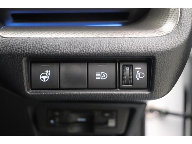 プリウス Ｚ　リアカメラ　プリクラッシュ　本革　試乗車　ＰＷシート　ＡＣ１００Ｖ電源　ＬＥＤランプ　オートクルーズ　アルミホイール　ＡＣ　運転席エアバッグ　横滑り防止装置　ＥＴＣ付　盗難防止システム　キーレス（20枚目）