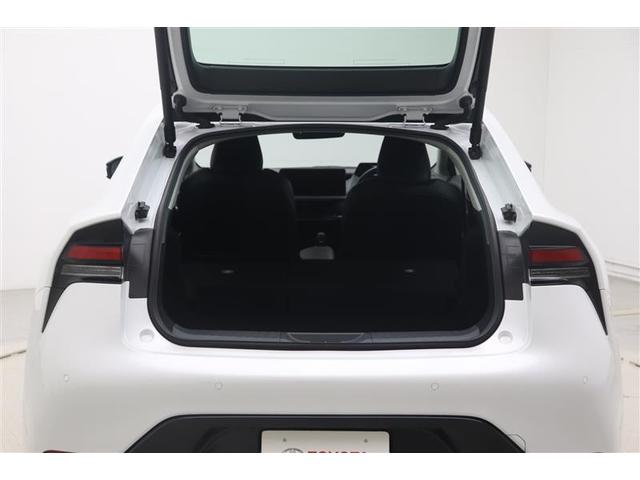 プリウス Ｚ　リアカメラ　プリクラッシュ　本革　試乗車　ＰＷシート　ＡＣ１００Ｖ電源　ＬＥＤランプ　オートクルーズ　アルミホイール　ＡＣ　運転席エアバッグ　横滑り防止装置　ＥＴＣ付　盗難防止システム　キーレス（33枚目）