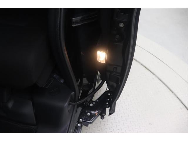 ルーミー G 追突軽減ブレーキ パワステ Aストップ LEDライト Rカメラ 横滑り防止システム ウォークスルー エアバック セキュリティーアラーム パワーウィンドウ 運転席助手席エアバック ナビ&TV ETC(30枚目)