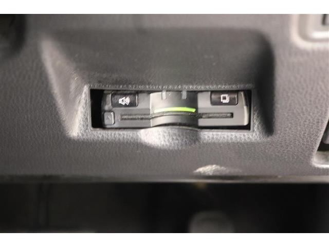 ヤリス ハイブリッドＺ　ＰＣＳ　整備記録簿　ＡＷ　Ｂカメラ　ドラレコ付　ナビ付　ＬＥＤランプ　スマキー　ＥＴＣ付き　メディアプレイヤー接続　ＶＳＣ　パワステ　１オナ車　クルコン　カーテンエアバック　キーフリー　ＡＢＳ　イモビ（13枚目）