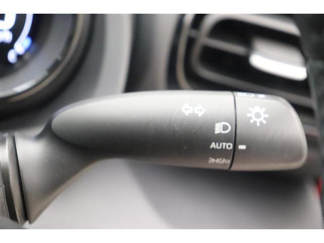 ヤリス ハイブリッドＺ　ＰＣＳ　整備記録簿　ＡＷ　Ｂカメラ　ドラレコ付　ナビ付　ＬＥＤランプ　スマキー　ＥＴＣ付き　メディアプレイヤー接続　ＶＳＣ　パワステ　１オナ車　クルコン　カーテンエアバック　キーフリー　ＡＢＳ　イモビ（18枚目）