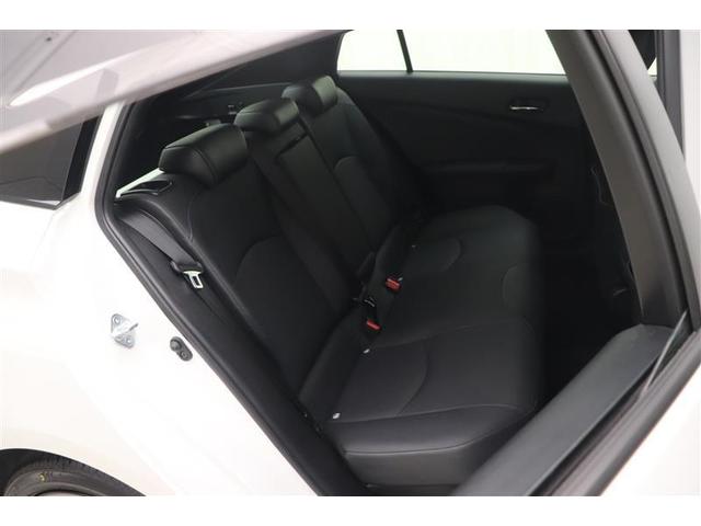 プリウス Ｓツーリングセレクション　エアバック　Ｂモニ　ＡＣ１００Ｖ　定期点検記録簿　ＬＥＤヘッド　イモビ　オートクルーズ　横滑り防止　サイドエアバック　ＥＴＣ　スマートキー　メモリ－ナビ　助手席エアバック　ナビＴＶ　ＡＢＳ　ＡＷ（28枚目）