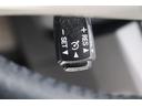 Ｇ　Ｒカメラ　スマ－トキ－　ＡＵＸ　パワーステアリング　エアバック　ナビ＆ＴＶ　電動パワーシート　サイドエアバック　ＡＡＣ　整備記録簿　クルコン　ＥＴＣ付　イモビライザー　ＡＷ　ＥＳＣ　キーフリーシステム（18枚目）