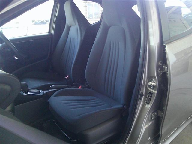 �����̓V�[�g���O���ăt���A�J�[�y�b�g�܂ŃN���[�j���O