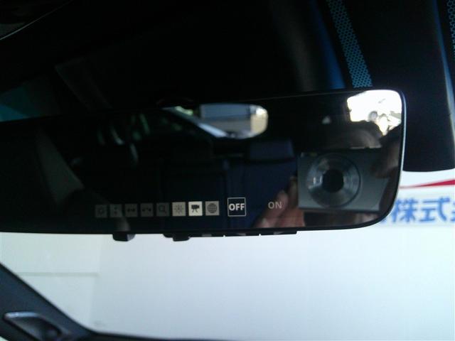 ハリアーハイブリッド Ｚ　アルミホイル　リヤカメラ　ドライブレコーダ　電動パワーシート　Ａクルコン　フルセグテレビ　ＡＵＸ　ＬＥＤライト　ＡＣ１００Ｖ　盗難防止装置　横滑り防止機能　ナビＴＶ　キーレス　ＥＴＣ付　スマートキー（18枚目）