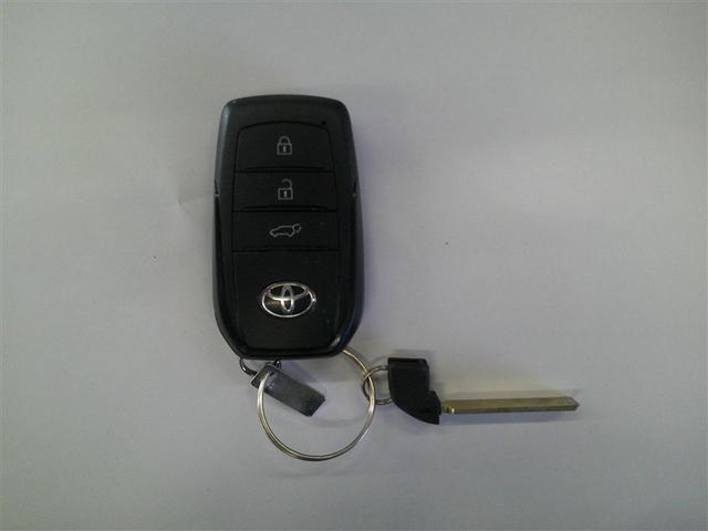 ハリアーハイブリッド Ｚ　アルミホイル　リヤカメラ　ドライブレコーダ　電動パワーシート　Ａクルコン　フルセグテレビ　ＡＵＸ　ＬＥＤライト　ＡＣ１００Ｖ　盗難防止装置　横滑り防止機能　ナビＴＶ　キーレス　ＥＴＣ付　スマートキー（36枚目）