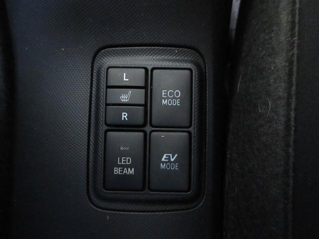 �V�[���ɍ��킹�đ��s���[�h��I���ł���X�C�b�`