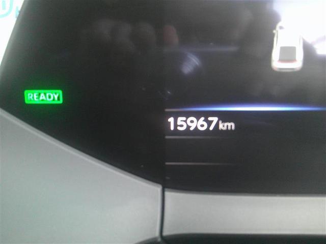 プリウス Ｚ　リアカメラ　プリクラッシュ　試乗車　ＰＷシート　１オーナ　メモリナビ　ＡＣ１００Ｖ電源　ＬＥＤランプ　ナビ・ＴＶ　オートクルーズ　アルミホイール　ＡＣ　運転席エアバッグ　横滑り防止装置　ＥＴＣ付（28枚目）