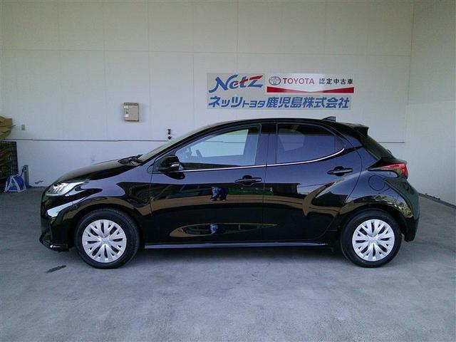 ヤリス ハイブリッドＺ　ＴＳＳ　キーレス　フルセグテレビ　オートエアコン　バックモニター　ＬＥＤライト　クルコン　スマートキー　ＥＴＣ　ワンオーナー　ＥＳＣ　ミュージックプレイヤー接続可（2枚目）